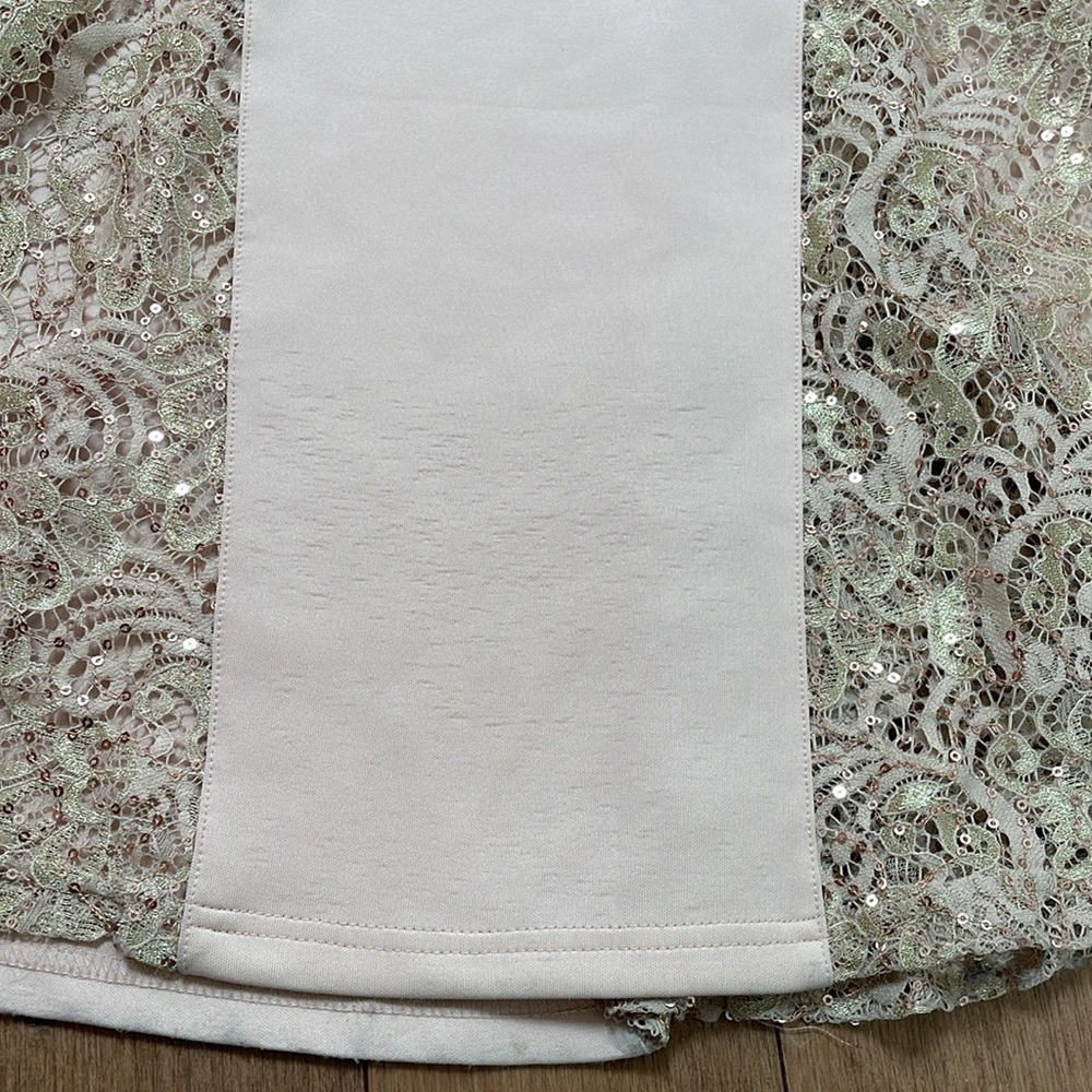 Lipsy maxi bodycon longsleeve lace sequins mermaid dress cream rose gold sz 4 - Picture 13 of 15
